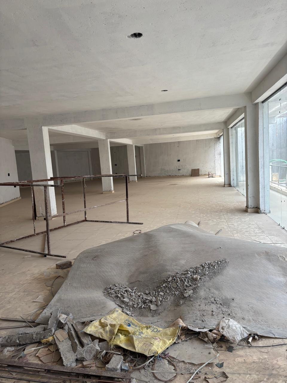 Commercial Floor